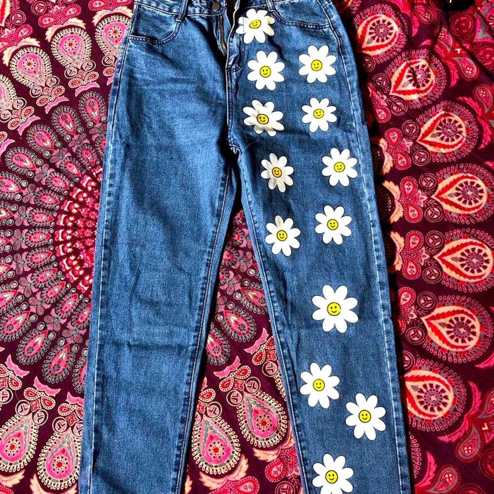 Daisy jeans